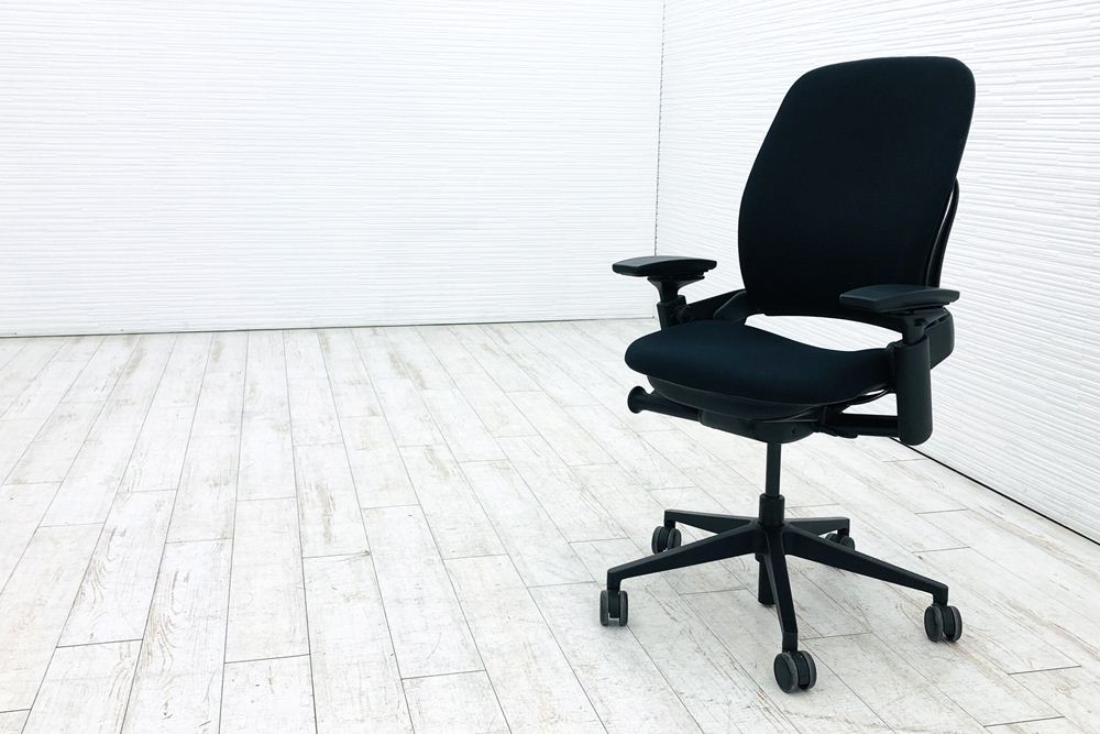 スチールケース リープチェア V2 中古 ブラック クッション Steelcase Leap 中古オフィス家具 LEAP-10100画像