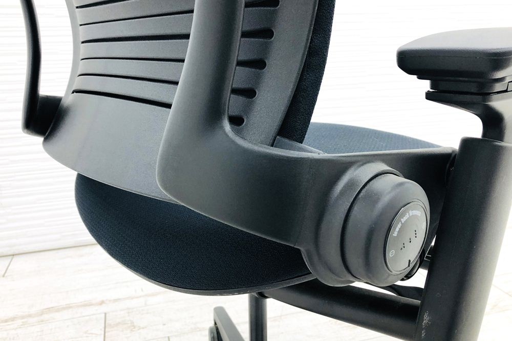 スチールケース リープチェア V2 中古 ブラック クッション Steelcase Leap 中古オフィス家具 LEAP-10100の画像