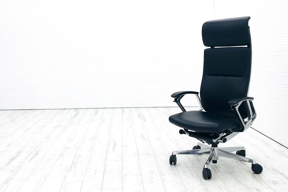 オカムラ デュークチェア 中古 2017年製 エクストラハイバック デューク 高機能チェア 中古オフィス家具 革 ブラック CZ87ZXの画像