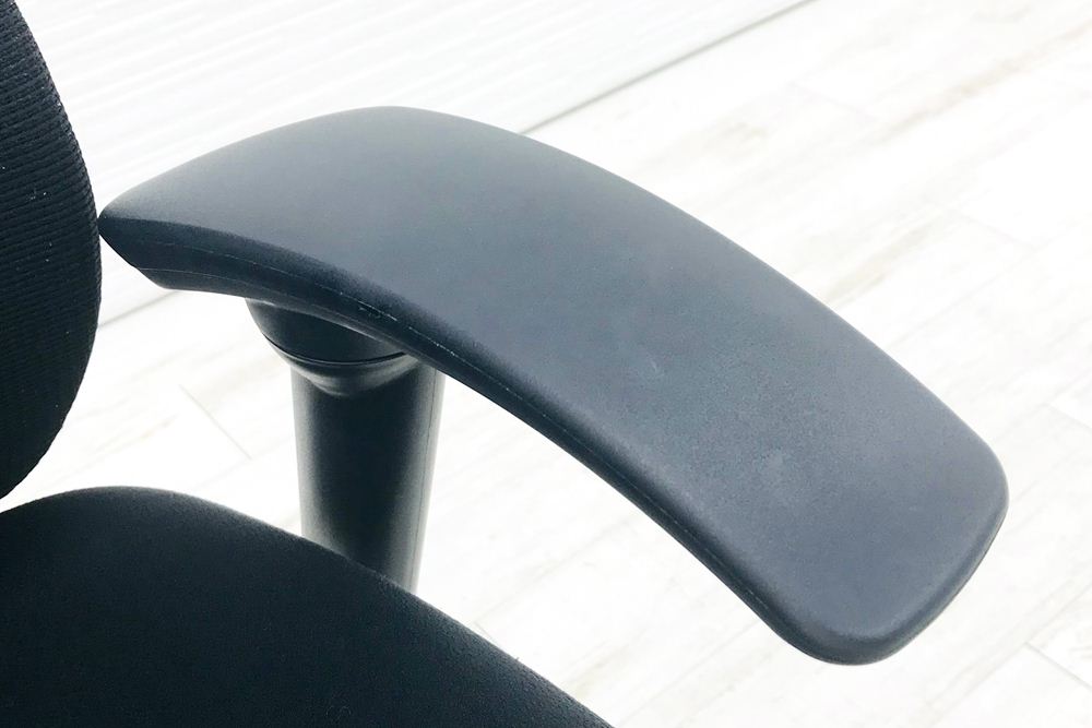 【専用ページ】 9脚セット オカムラ ゼファーチェア 中古 オフィスチェア ゼファー 中古オフィス家具 Zephyr クッション メッシュ 可動肘 ブラックの画像