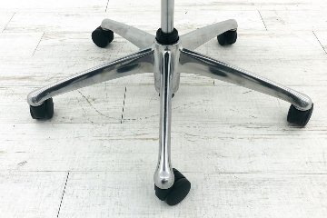 【専用ページ】 9脚セット オカムラ ゼファーチェア 中古 オフィスチェア ゼファー 中古オフィス家具 Zephyr クッション メッシュ 可動肘 ブラックの画像