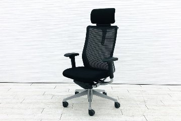オカムラ コーラルチェア 中古 エクストラハイバック メッシュ 可動肘 ヘッドレスト付 中古オフィス家具 ブラックの画像