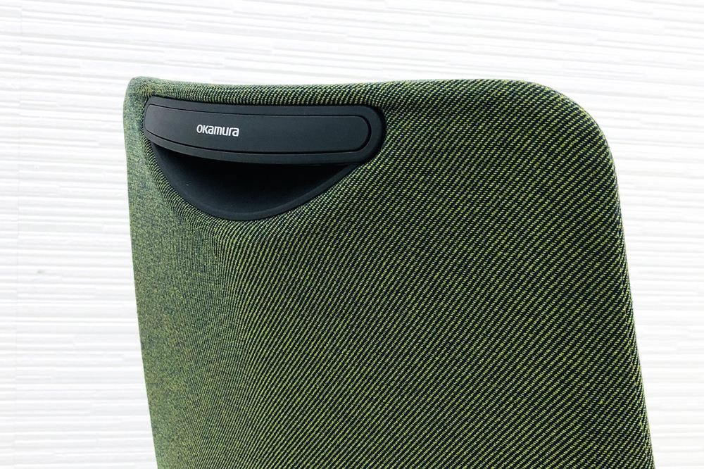 オカムラ ポータムチェア 未使用中古品 中古 2023年製 スタンダードバック 可動肘 中古オフィス家具 ダークグリーンの画像