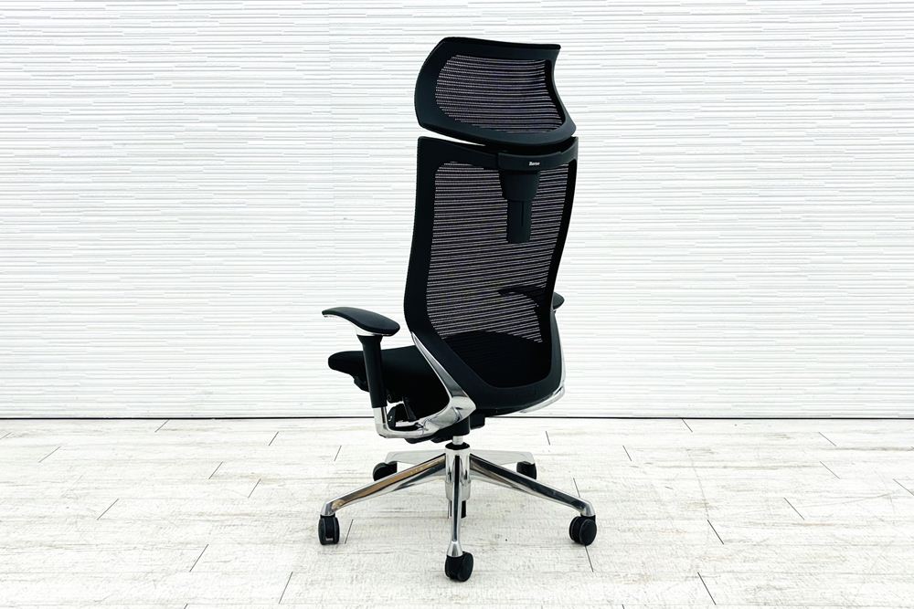 バロンチェア Baron オカムラ 2017年製 エクストラハイバック 座面クッション 可動肘 中古オフィス家具 可動ヘッドレスト ブラック画像
