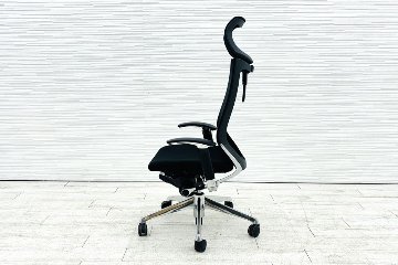 バロンチェア Baron オカムラ 2017年製 エクストラハイバック 座面クッション 可動肘 中古オフィス家具 可動ヘッドレスト ブラックの画像