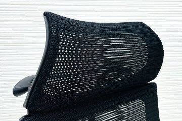 バロンチェア 中古 オカムラ Baron エクストラハイバック 座面メッシュ 可動肘 中古オフィス家具 固定ヘッドレスト シルバーフレーム ブラックの画像