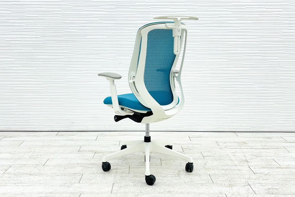 オカムラ シルフィーチェア 中古 2019年製 ハイバック 可動肘 Sylphy 中古オフィス家具 C686XW ブルーグリーンの画像