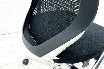 オカムラ Baron バロンチェア ハイバック 中古 2014年製 中古オフィス家具 固定肘 座クッション デザインアーム ブラックの画像