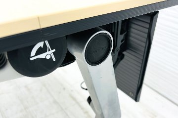 オカムラ インターアクト ミーティングテーブル 中古 INTERACT ネスティングテーブル 会議机 中古オフィス家具 1500/600/720の画像