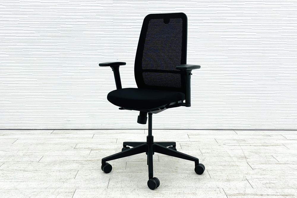 Personality(パーソナリティ)シリーズ スチールケース 中古 Steelcase 中古オフィス家具 ブラック PVT-111111の画像