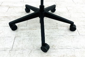 Personality(パーソナリティ)シリーズ スチールケース 中古 Steelcase 中古オフィス家具 ブラック PVT-111111の画像