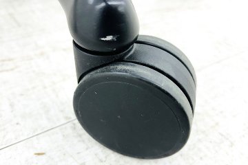 オカムラ コンテッサセコンダ 中古 2019年製 Contessa seconda CC83MS-FPC1 コンテッサチェア 中古オフィス家具 ブラックの画像