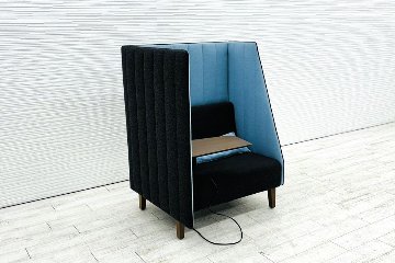コクヨ ワークブース 中古 インターバル 2.5サイドタイプ パーテーション ラウンジソファ 1人用ソファ 中古オフィス家具 カプセルソファーの画像