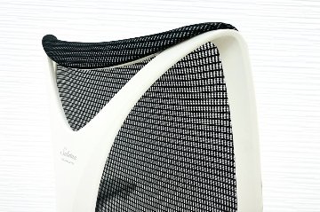 オカムラ サブリナチェア スマートオペレーション 中古 2017年製 サブリナSO 可動肘 中古オフィス家具 ブラック Sabrina Smart Operationの画像