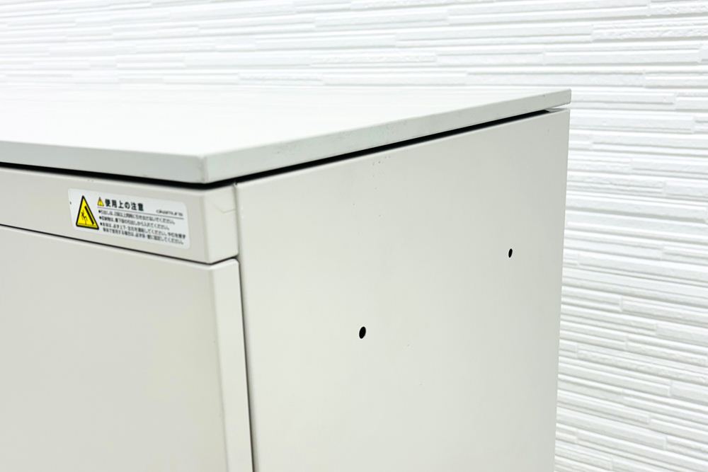 オカムラ レクトライン 4段ラテラル書庫 スチール 中古 キャビネット スチール書庫 中古オフィス家具 シリンダー錠 800/400/1265 グレーの画像