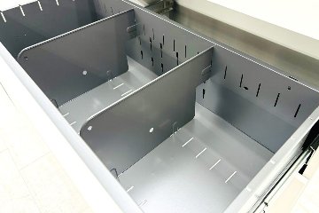 オカムラ レクトライン 4段ラテラル書庫 スチール 中古 キャビネット スチール書庫 中古オフィス家具 シリンダー錠 800/400/1265 グレーの画像