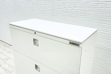 オカムラ レクトライン 4段ラテラル書庫 スチール 中古 キャビネット スチール書庫 中古オフィス家具 シリンダー錠 900/400/1275 ホワイトの画像