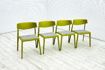【4脚セット】 イトーキ ACTIU WG Chair アクチュチェア 中古 ミーティングチェア 会議椅子 スタッキングチェア 中古オフィス家具 ピスタチオの画像