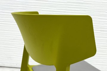 【4脚セット】 イトーキ ACTIU WG Chair アクチュチェア 中古 ミーティングチェア 会議椅子 スタッキングチェア 中古オフィス家具 ピスタチオの画像