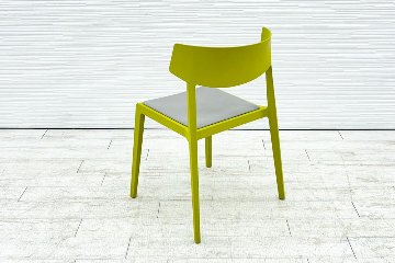 【4脚セット】 イトーキ ACTIU WG Chair アクチュチェア 中古 ミーティングチェア 会議椅子 スタッキングチェア 中古オフィス家具 ピスタチオの画像