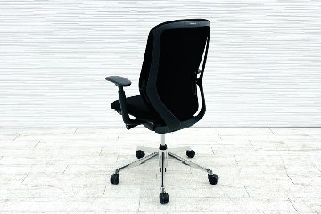 オカムラ シルフィーチェア 中古 ハイバック 可動肘 クッションタイプ Sylphy 中古オフィス家具 C687BR FSF1 ブラックの画像