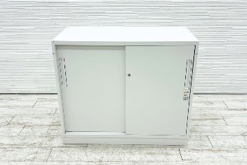 コクヨ エディア スライド書庫 中古 スチール書庫 ホワイト 収納家具 引き違い書庫 中古オフィス家具 900/450/760 シリンダー錠の画像