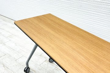オカムラ INTERACT NT(インターアクトエヌティー)シリーズ ミーティングテーブル 中古 ネスティングテーブル 会議机 中古オフィス家具 1800/450/720の画像