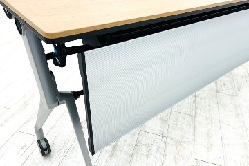 オカムラ INTERACT NT(インターアクトエヌティー)シリーズ ミーティングテーブル 中古 ネスティングテーブル 会議机 中古オフィス家具 1800/450/720の画像