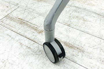 オカムラ INTERACT NT(インターアクトエヌティー)シリーズ ミーティングテーブル 中古 ネスティングテーブル 会議机 中古オフィス家具 1800/450/720の画像