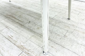 オカムラ プリシード 幅1800 中古 ミーティングテーブル 小型会議テーブル 中古オフィス家具 ホワイト 1800/900/720の画像