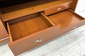 ローボード 木製 テレビ台 サイドボード スライド書庫 中古 収納家具 引き違い書庫 中古オフィス家具 1600/500/630の画像