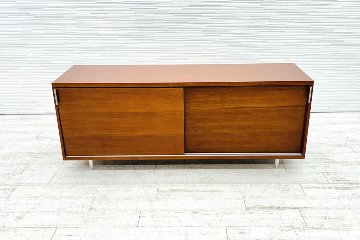 ローボード 木製 テレビ台 サイドボード スライド書庫 中古 収納家具 引き違い書庫 中古オフィス家具 1600/500/630の画像