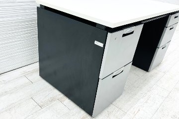 コクヨ デルフィ 中古 両袖デスク 両袖机 役員家具 中古オフィス家具 1400/700/700 天板ホワイトの画像