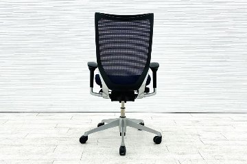 オカムラ バロンチェア 中古 可動肘(アジャストアーム) ハイバック メッシュ 中古オフィス家具 ダークブルーの画像