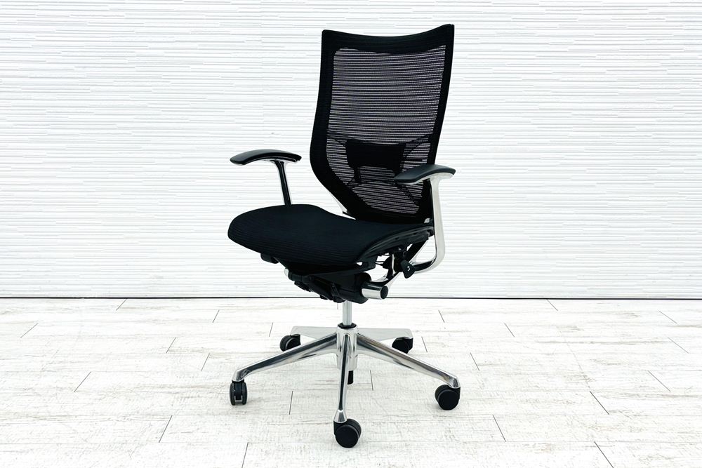 オカムラ バロンチェア Baron ハイバック 中古 2021年製 中古オフィス家具 固定肘 メッシュ デザインアーム ブラックの画像