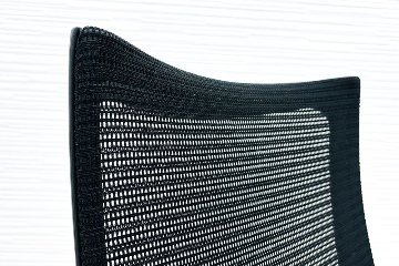 オカムラ バロンチェア Baron ハイバック 中古 2021年製 中古オフィス家具 固定肘 メッシュ デザインアーム ブラックの画像