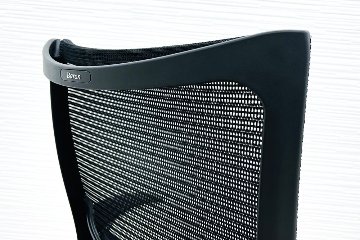 オカムラ バロンチェア Baron ハイバック 中古 2021年製 中古オフィス家具 固定肘 メッシュ デザインアーム ブラックの画像