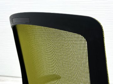 オカムラ フィノラチェア 中古 2020年製 Finora メッシュ 中古オフィス家具 固定肘 C745MR-F1E5 グリーンの画像