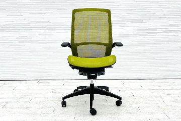 オカムラ フィノラチェア 中古 2020年製 Finora メッシュ 中古オフィス家具 固定肘 C745MR-F1E5 グリーンの画像