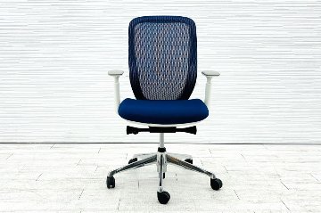 オカムラ シルフィーチェア 中古 2016年製 ハイバック 可動肘 中古チェア Sylphy クッション 中古オフィス家具 C685BW-FMP3 ミディアムブルーの画像