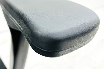 エルゴヒューマン フィット ヘッドレスト付き ergohuman 中古 中古チェア 高機能チェア メッシュ ブラックの画像