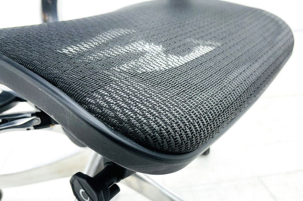 エルゴヒューマン プロ 中古 ヘッドレスト付き ergohuman HIGH Type 中古オフィス家具 高機能チェア ブラックの画像