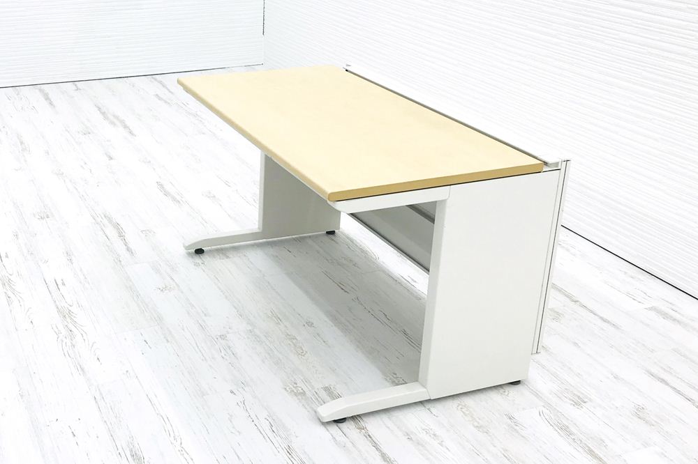 イトーキ CXシリーズ 平机 事務机 W1200×D710×H700 木目色 中古机の画像