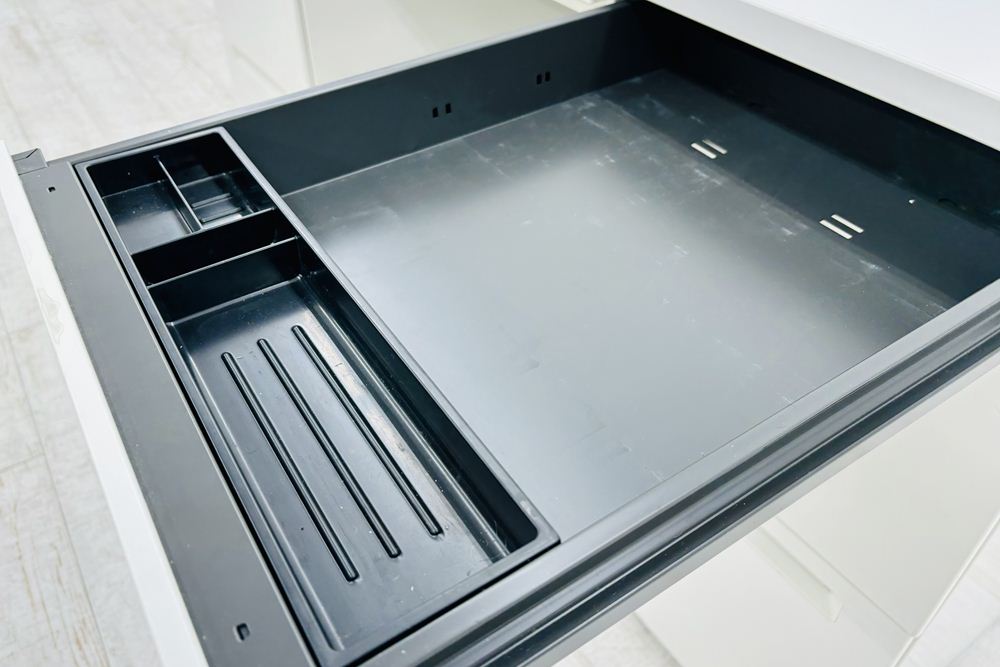 オカムラ 1400 両袖デスク 中古 OKAMURA 両袖机 中古オフィス家具 ホワイト 1400/700/720の画像