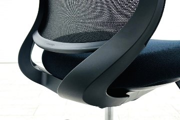 コクヨ ミトラチェア 2022年製 中古 ミトラ2 KOKUYO 背メッシュ 肘無 中古事務椅子 中古オフィス家具 ブラックの画像