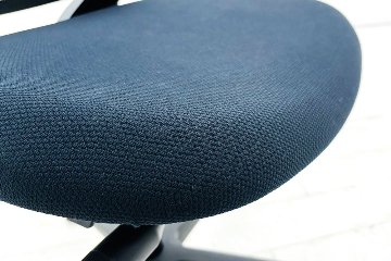 コクヨ ミトラチェア 2022年製 中古 ミトラ2 KOKUYO 背メッシュ 肘無 中古事務椅子 中古オフィス家具 ブラックの画像