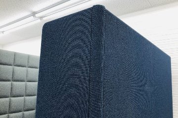 【2台セット】 コクヨ フォーレ 中古 パーテーション ソロワークブース ソロチェアブース  中古オフィス家具 1350/1350/2000 ネイビーの画像