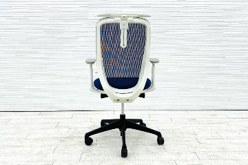 オカムラ シルフィーチェア 中古 2018年製 ハイバック 可動肘 OKAMURA Sylphy 中古オフィス家具 ミディアムブルーの画像