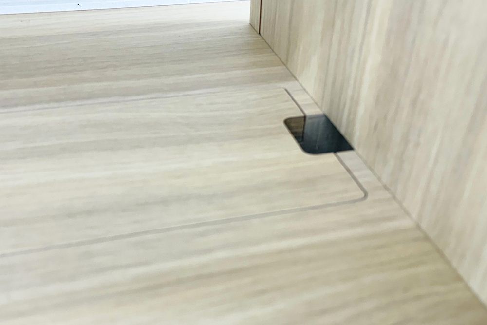 コクヨ デイズオフィス ウォールシェルフ 中古 KOKUYO DAYS OFFICE wall shelf 収納家具 中古オフィス家具 1275/450/1260の画像