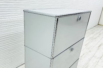 USMハラー 中古 1列3段 USM Haller ドロップダウン 中古オフィス家具 ライトグレー 770/375/1100 両側フラットパネル 鍵無の画像